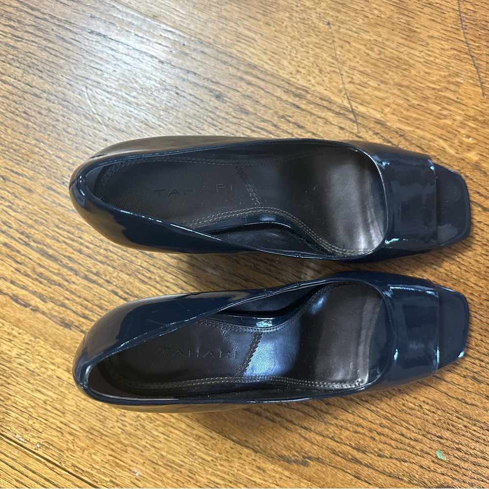 New!  Tahari Midnight Navy Open Toe Heels - Size 6.5